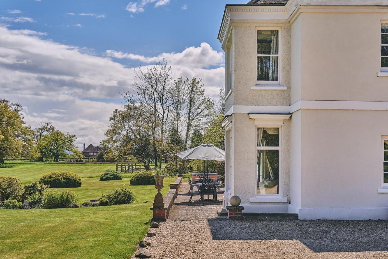 Equestrian Manor Villa Upton upon Severn Eksteriør bilde